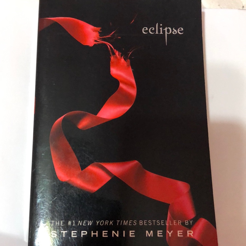 ECLIPSE BY STEPHANIE MEYER